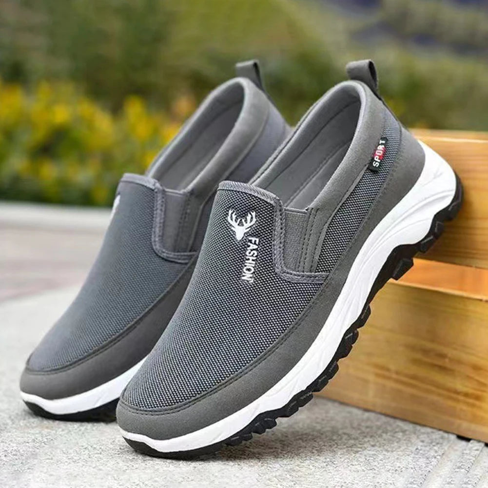 Men Casual Fashion Soft Canvas Shoe